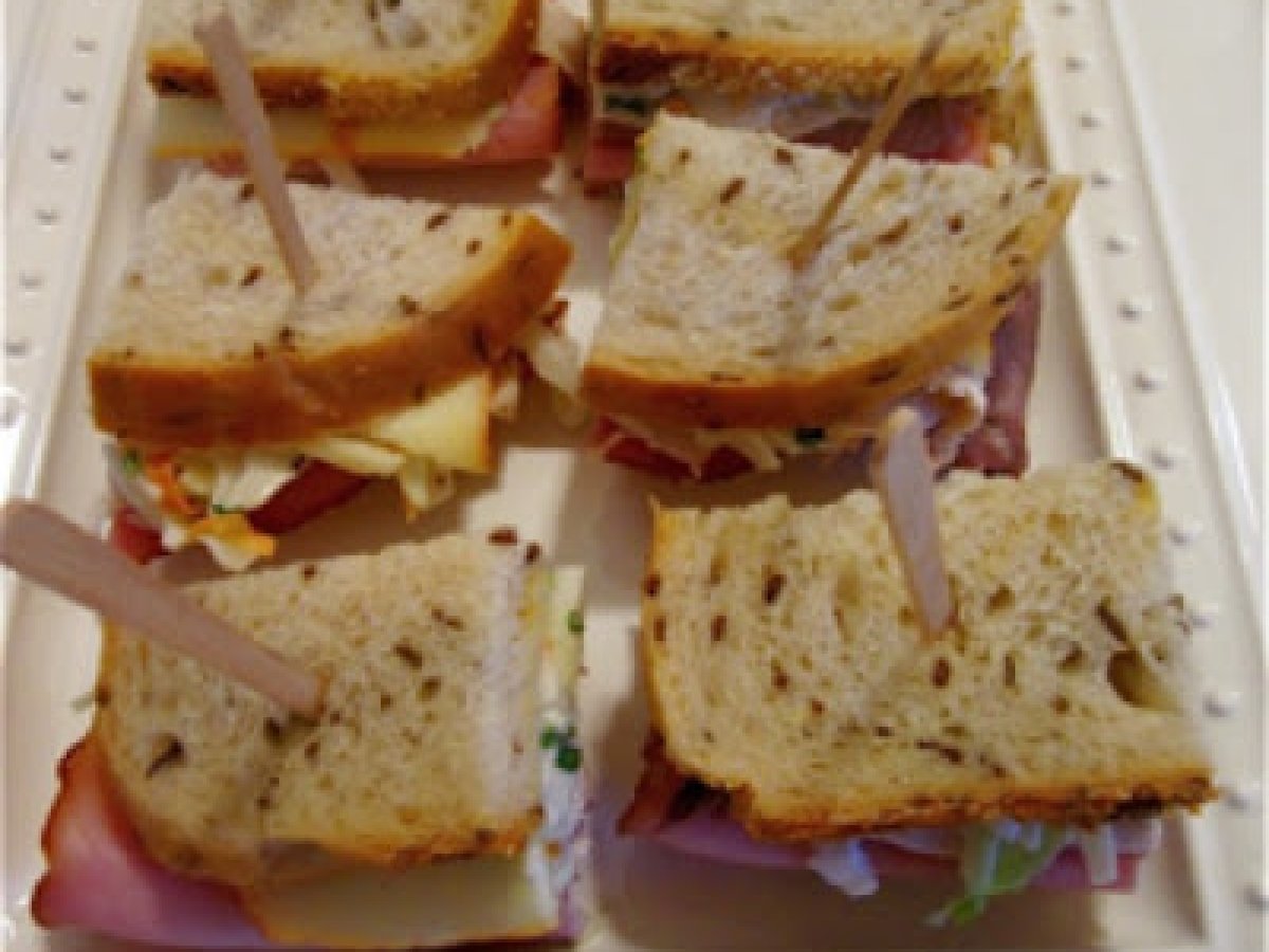 Poker Night Snacks: Mini Sandwiches from Nate 'n Al's Delicatessen - photo 2