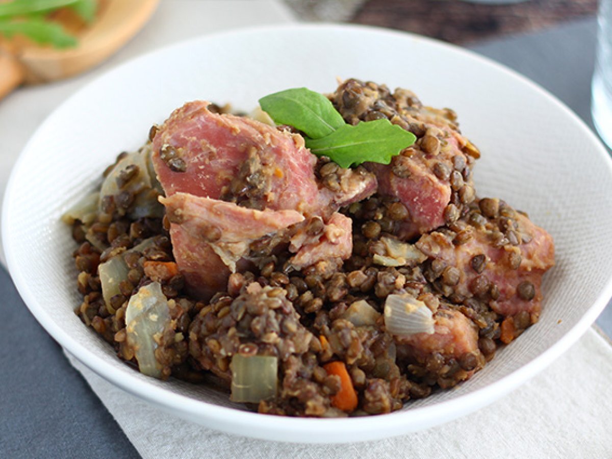 Pork butt with lentils (Petit salé aux lentilles) - photo 2