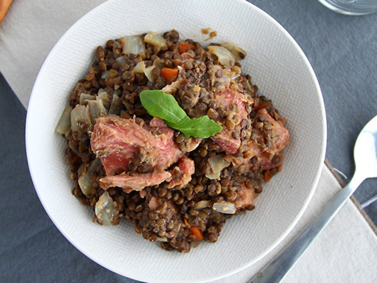 Pork butt with lentils (Petit salé aux lentilles) - photo 3