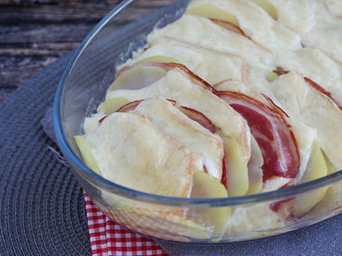 Potato, pancetta and cheese gratin - photo 5