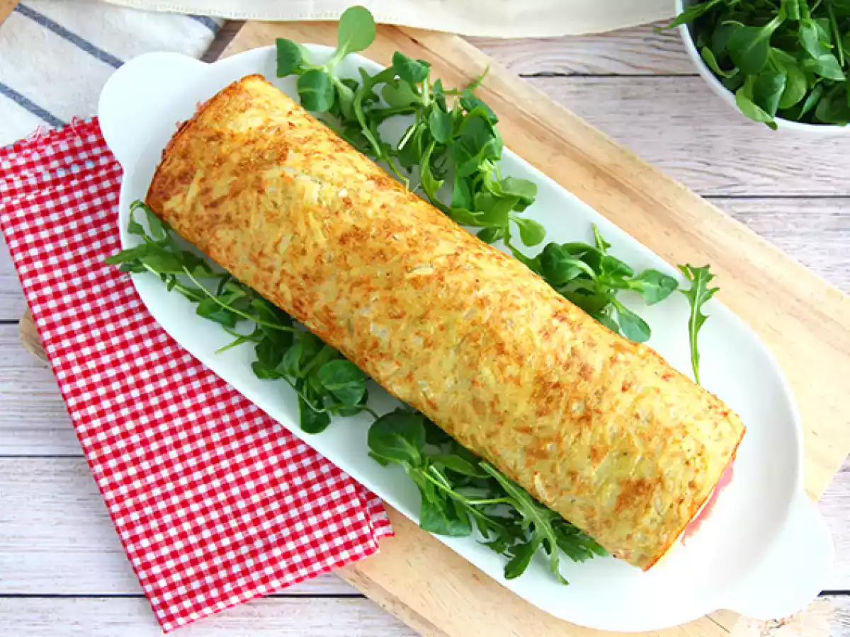 Potato roll with savoy raclette and ham - photo 4