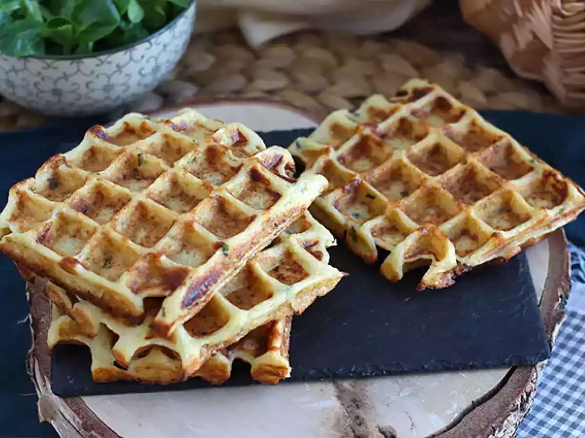 Potato waffles - waffle sandwich with smoked salmon and cream cheese - photo 2