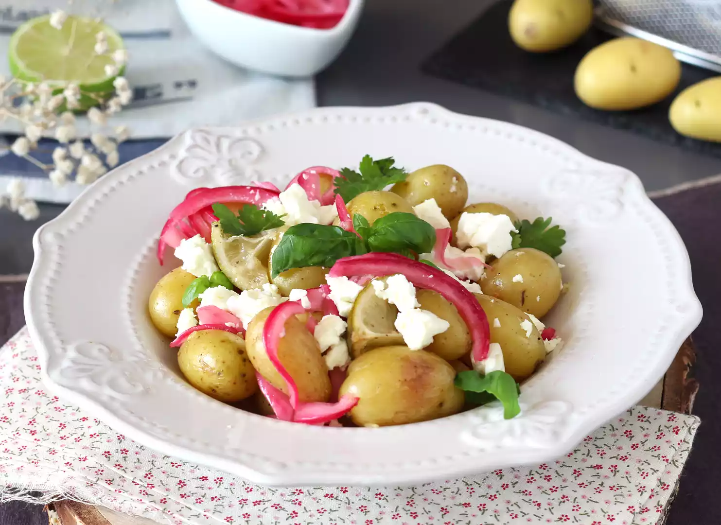 Potato recipe: parchment with lemon & feta cheese