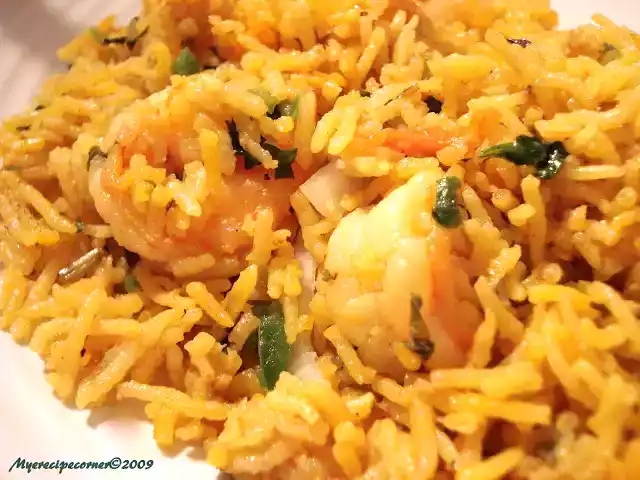 Prawn biryani recipe - shrimp in aromatic rice