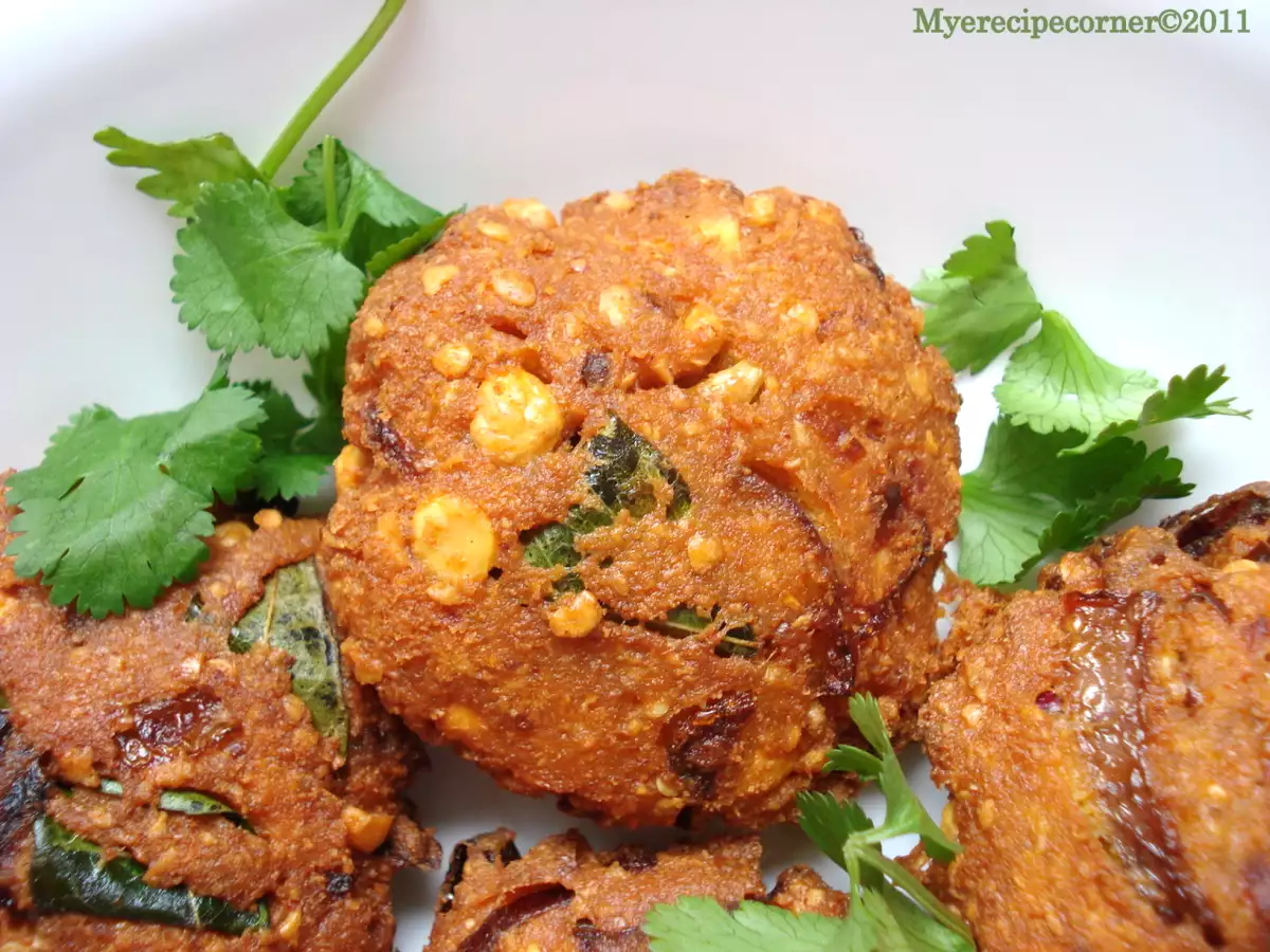 Prawn Vadai/Era Vadai (Prawn Fritters) - photo 2
