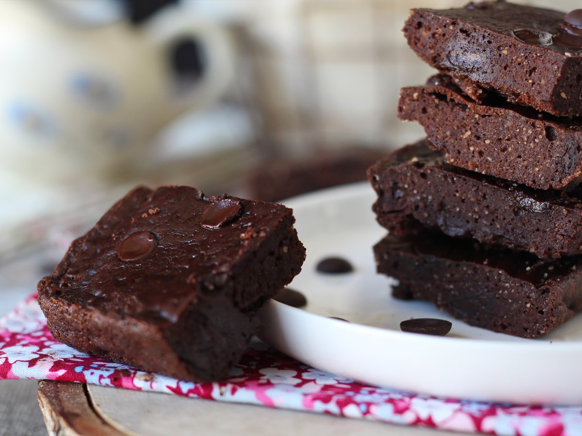Protein brownies with whey, naturally gluten-free - photo 2