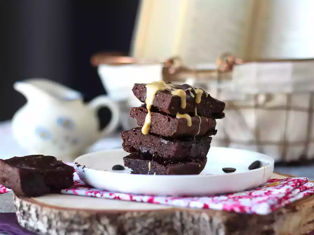 Protein brownies with whey, naturally gluten-free - photo 3