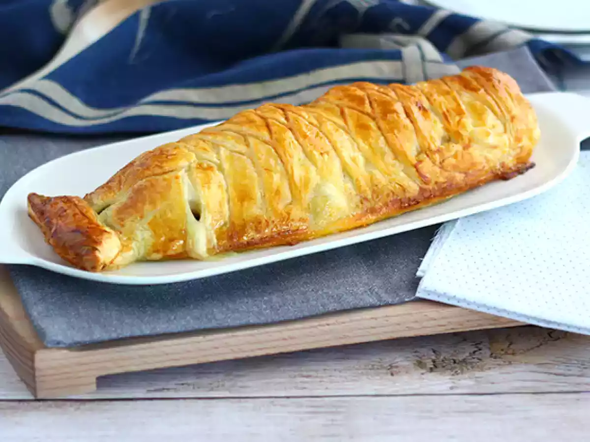 Puff pastry cod with spinach and mozzarella - photo 3