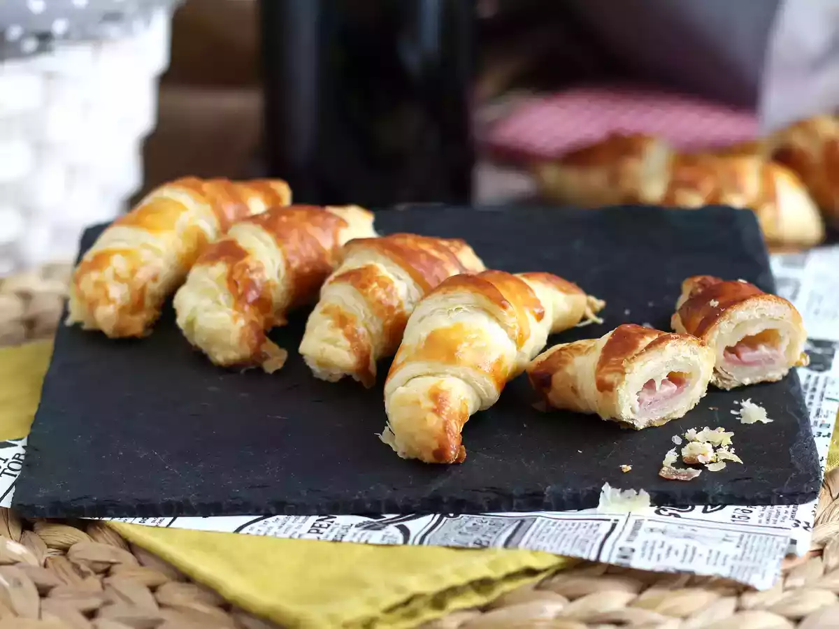 Puff pastry croissants with bechamel, ham, and cheese - photo 5