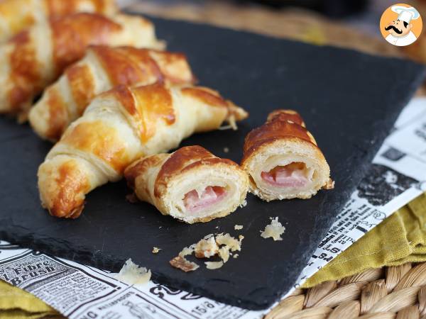 Puff pastry croissants with bechamel, ham, and cheese