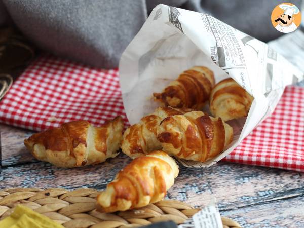 Puff pastry croissants with bechamel, ham, and cheese - photo 3