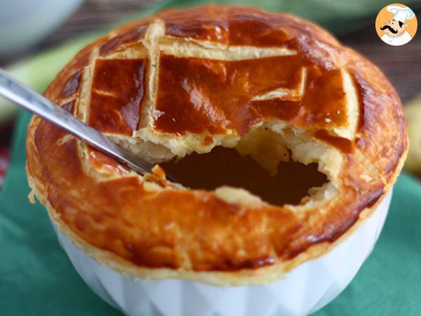 Puff pastry soup with leeks and potatoes - photo 4