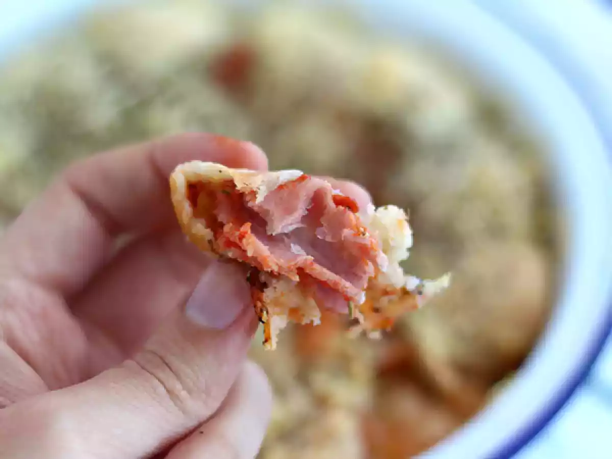 Pull apart pizza balls - photo 3