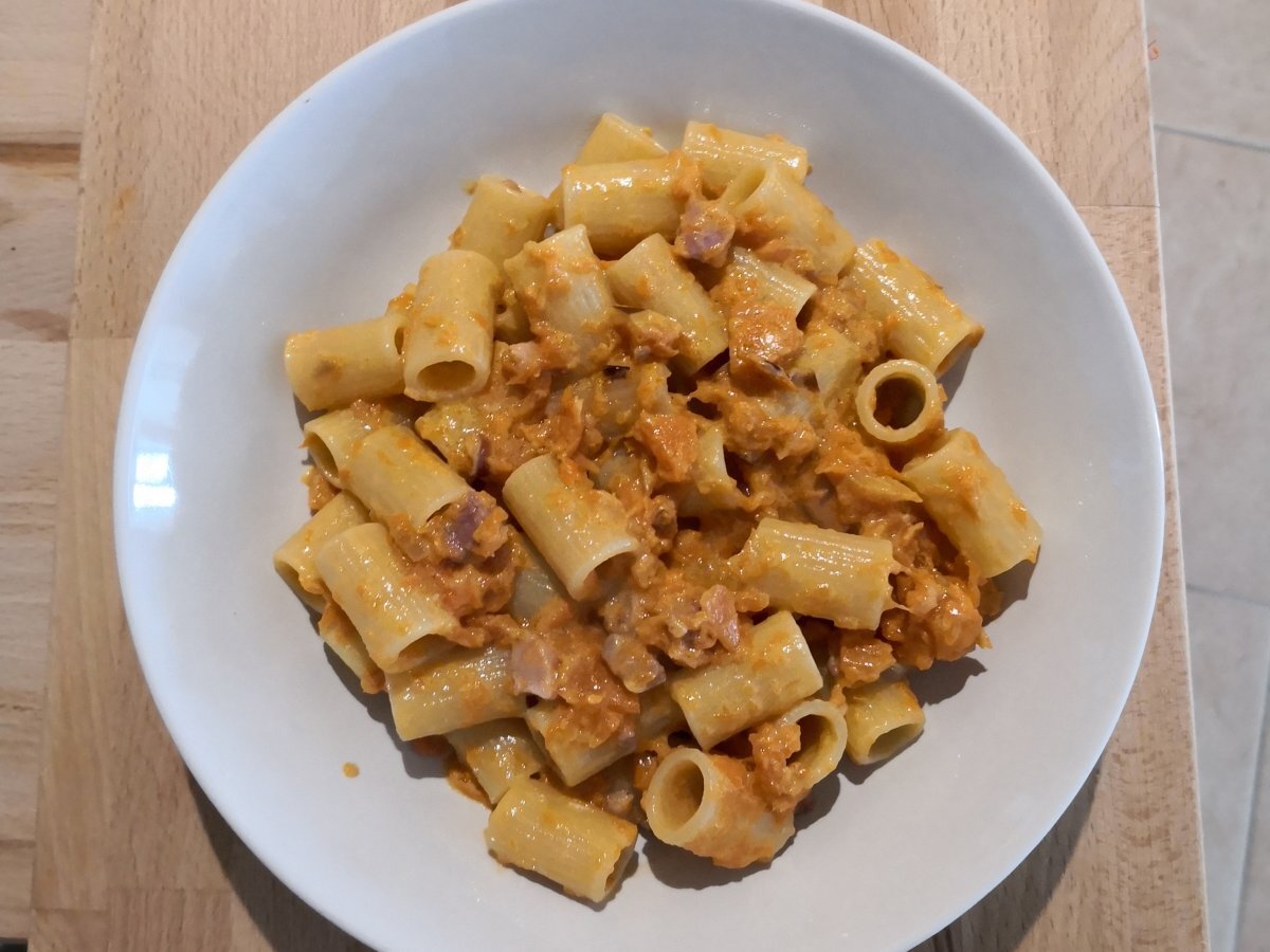 Pumpkin and bacon pasta