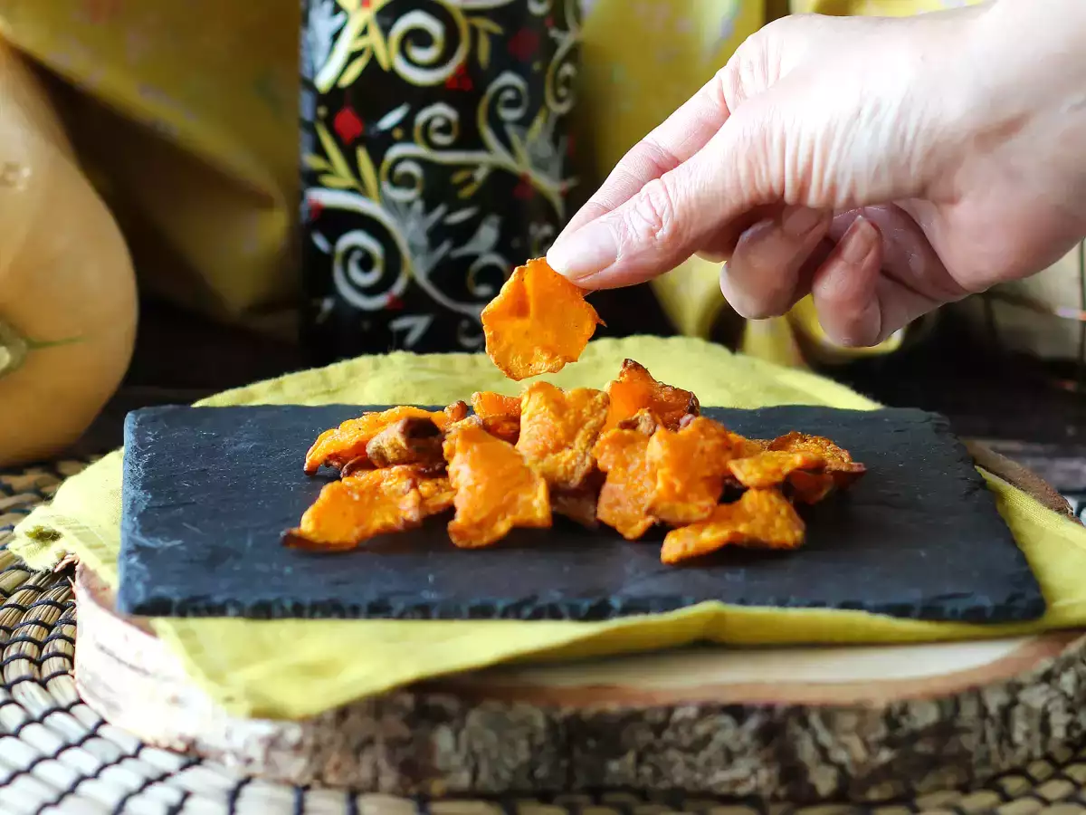 Pumpkin chips in an air fryer: light and tasty - photo 3
