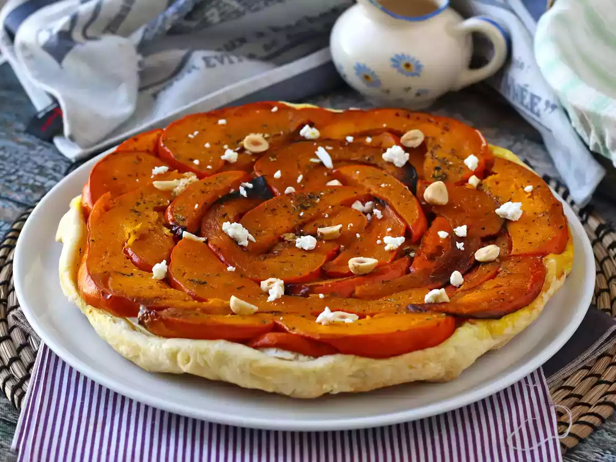 Pumpkin tatin with goat's cheese and honey - photo 5