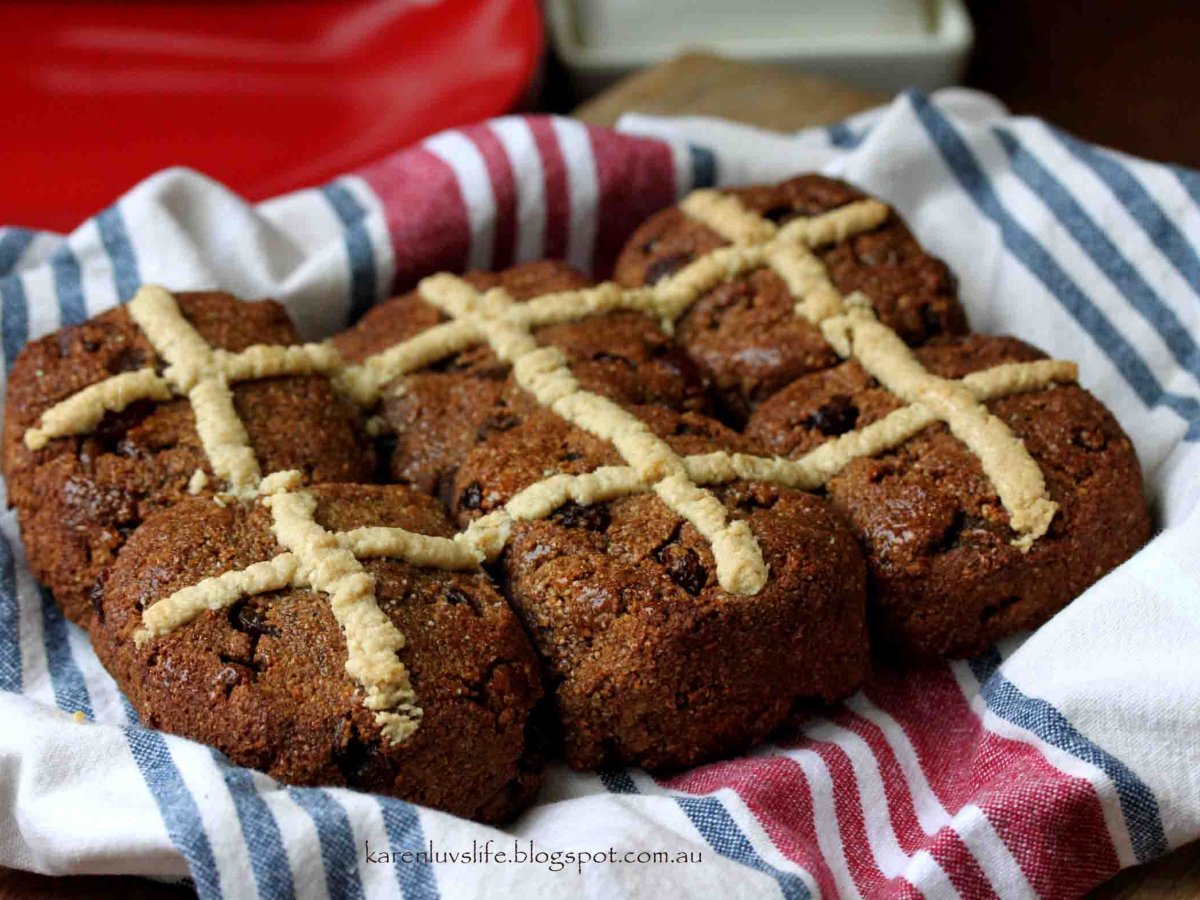 Quick and easy Grain Free Easter Buns