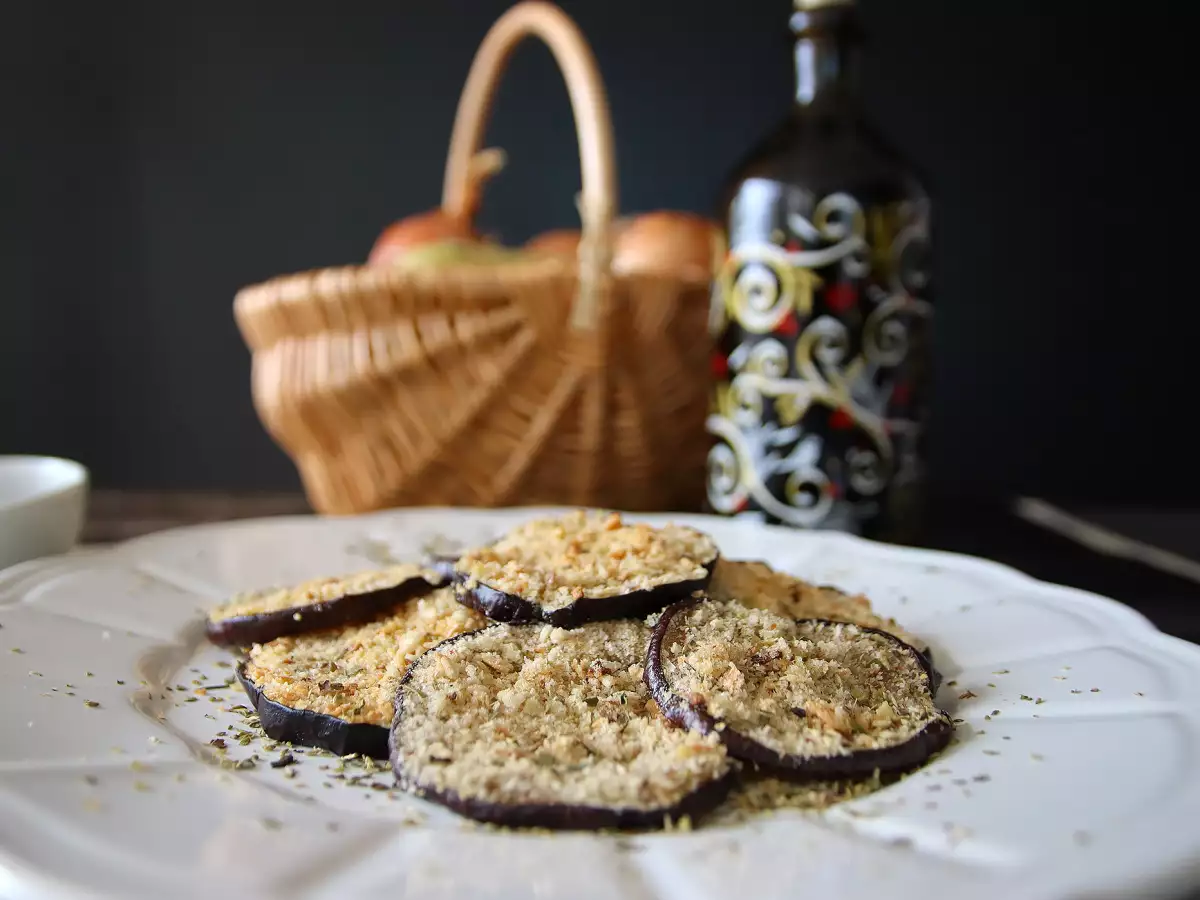 Quick baked eggplant, a tasty and light side dish - photo 4
