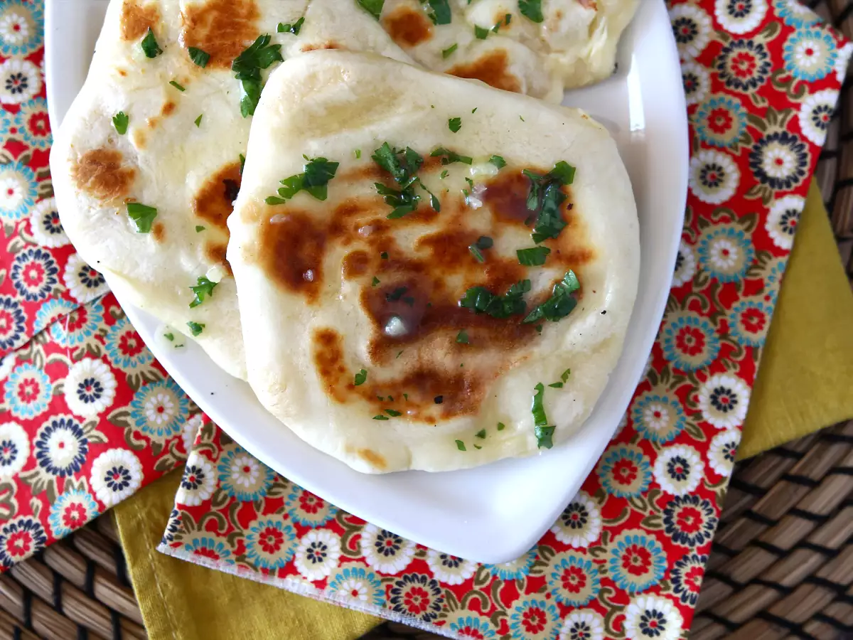 Quick Cheese Naans - photo 3