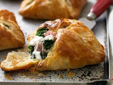Quick & Easy Savoury Chicken Parcels