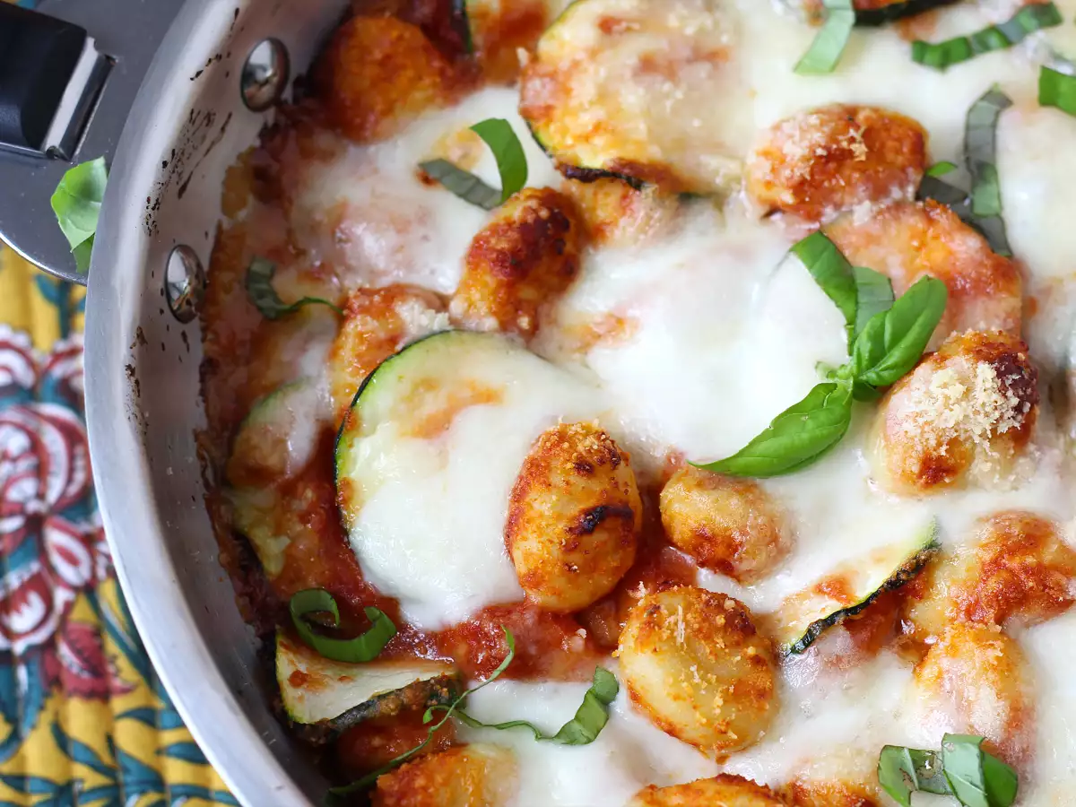 Quick recipe for zucchini and mozzarella gnocchi gratin - photo 6