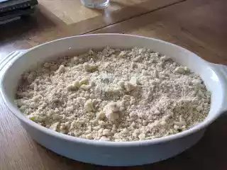 Rachel allen's blackberry and apple crumble recipe