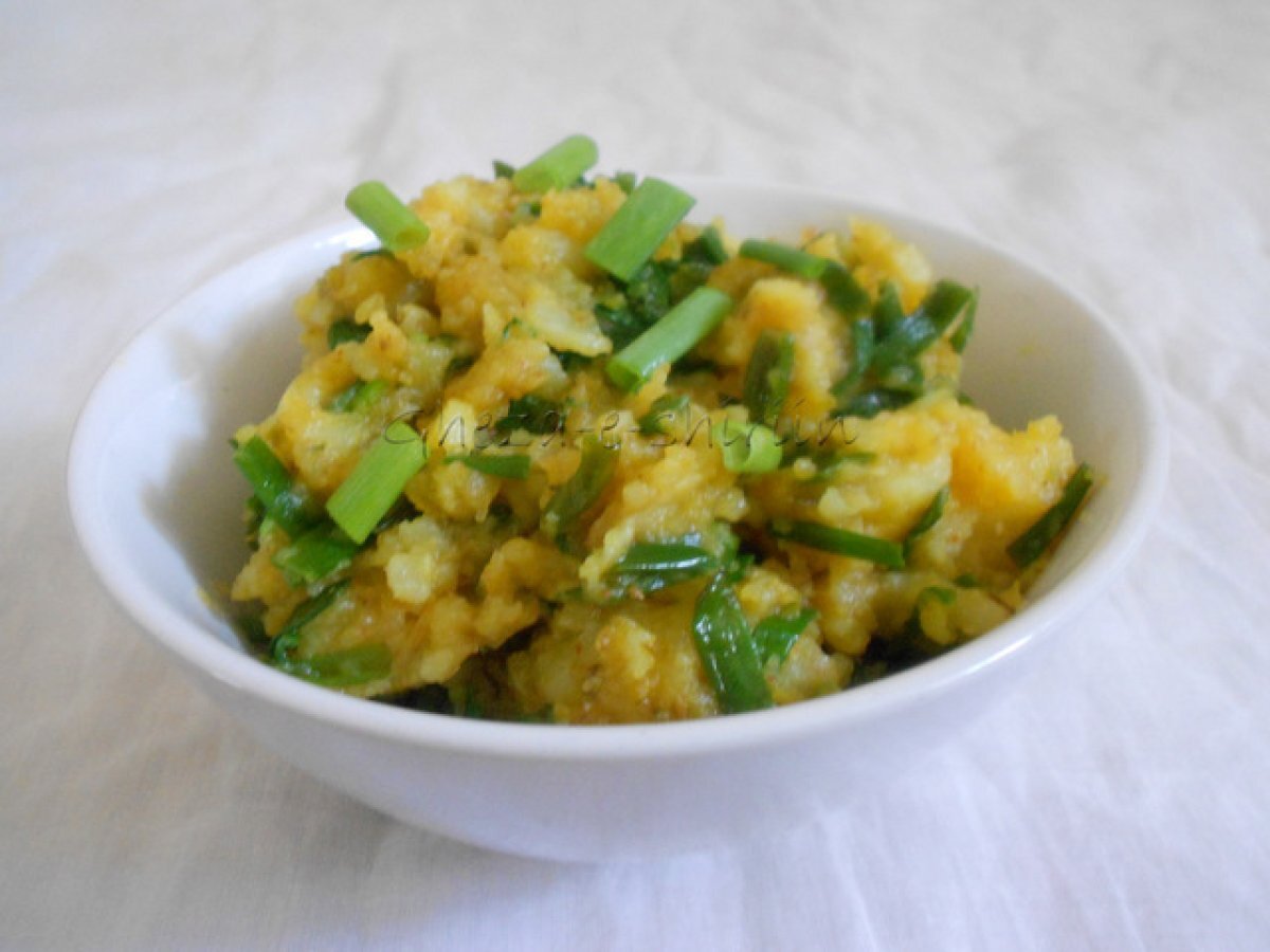 Rajasthani Aalu ka Bharta/Indian Potato Mash