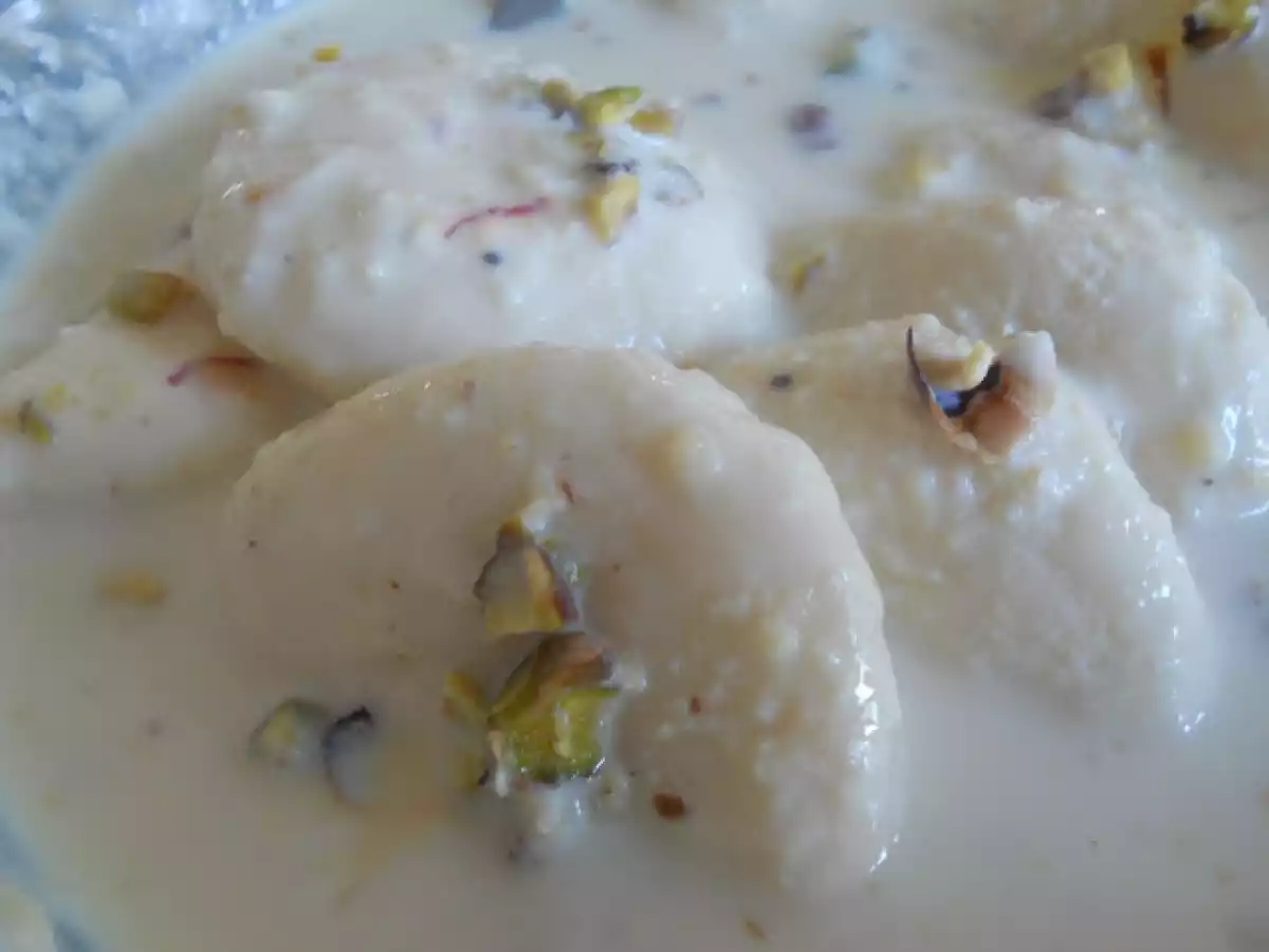 Ras Malai (Indian Cottage Cheese Sweet) - photo 2