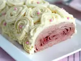 Raspberry and white chocolate crêpe yule log, photo 2