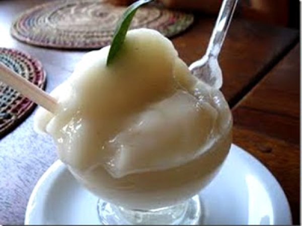 RECIPE - Soursop Ice Cream (Sorvete de Graviola)