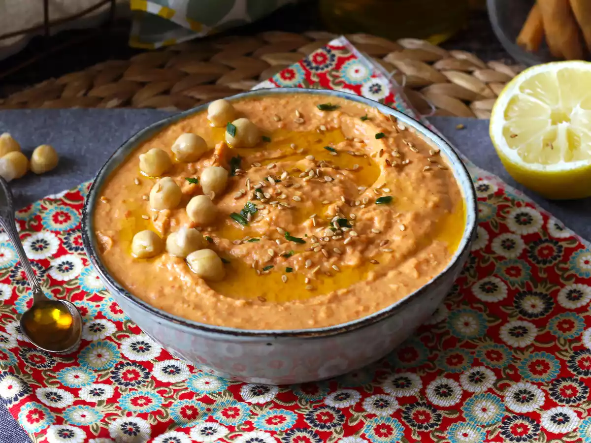 Red bell pepper hummus - photo 5