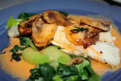 Red curry haddock recipe with bok choy and mushrooms