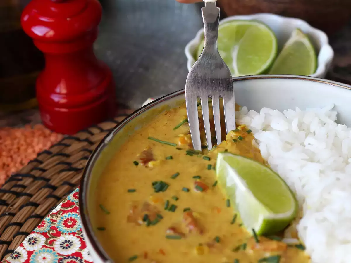 Red lentil curry with coconut milk: an easy, creamy recipe - photo 4