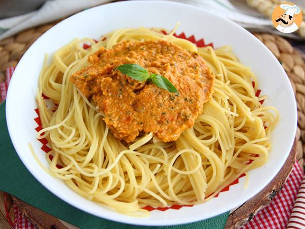 Red pesto sauce - photo 4