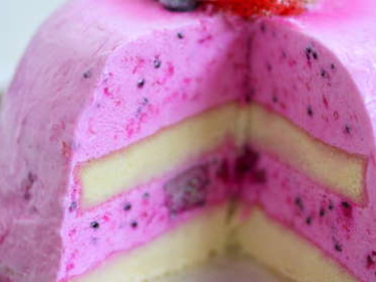 Red Pitaya (Dragon Fruit) Yogurt Mousse Cake - photo 2