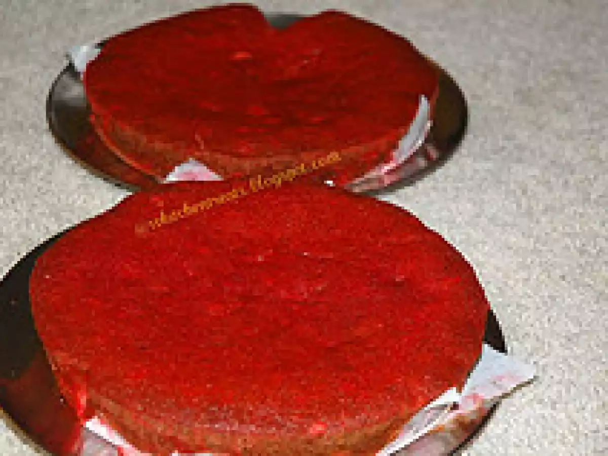 Red Velvet Fruit Cake - photo 4