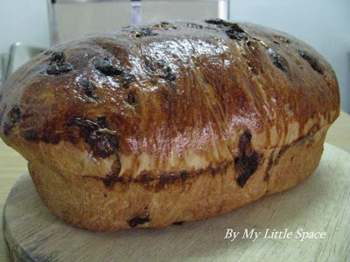 Red Wine Longan Bread - photo 3