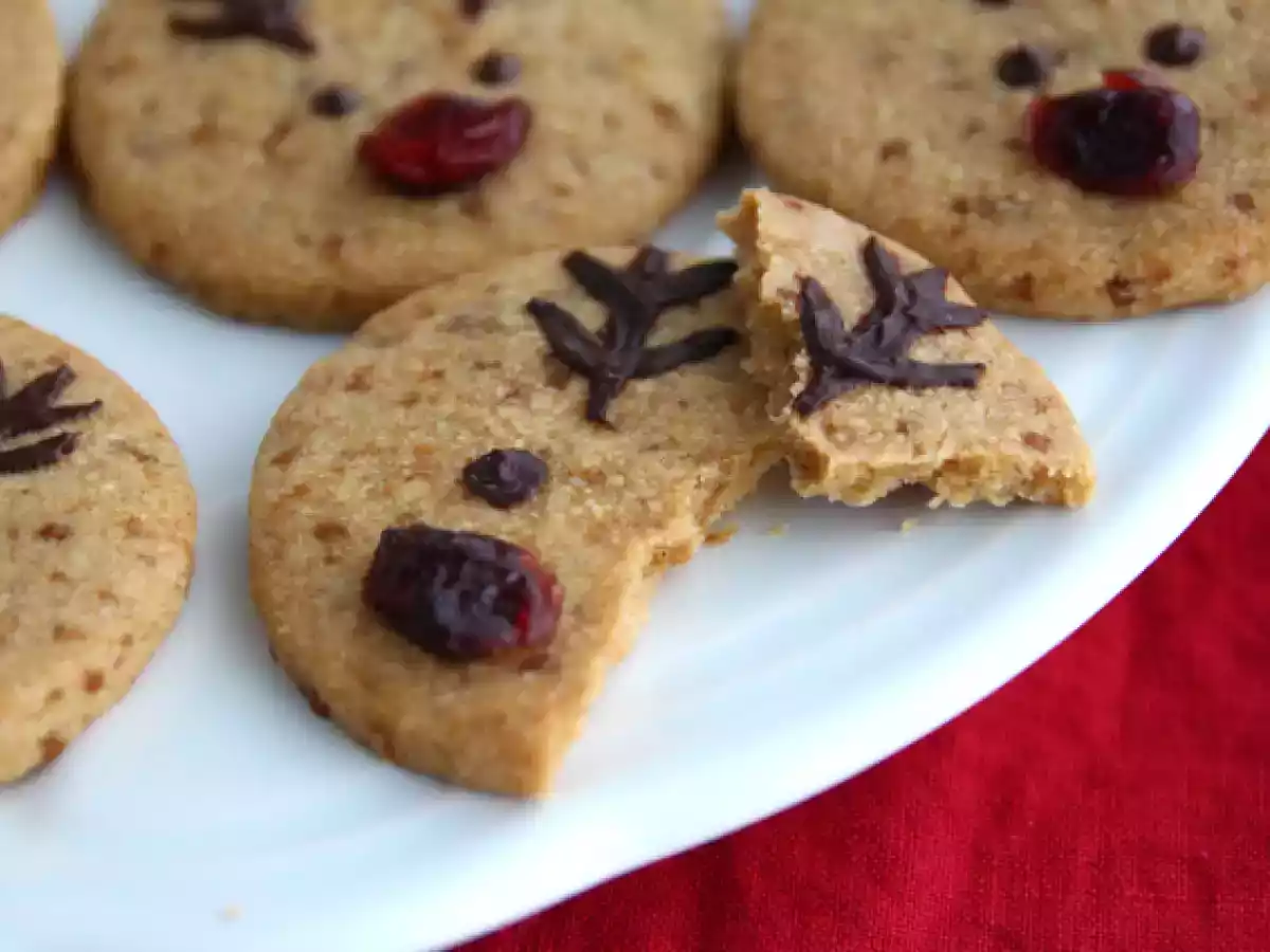 Reindeer shortbread cookies (gluten-free and vegan) - photo 4