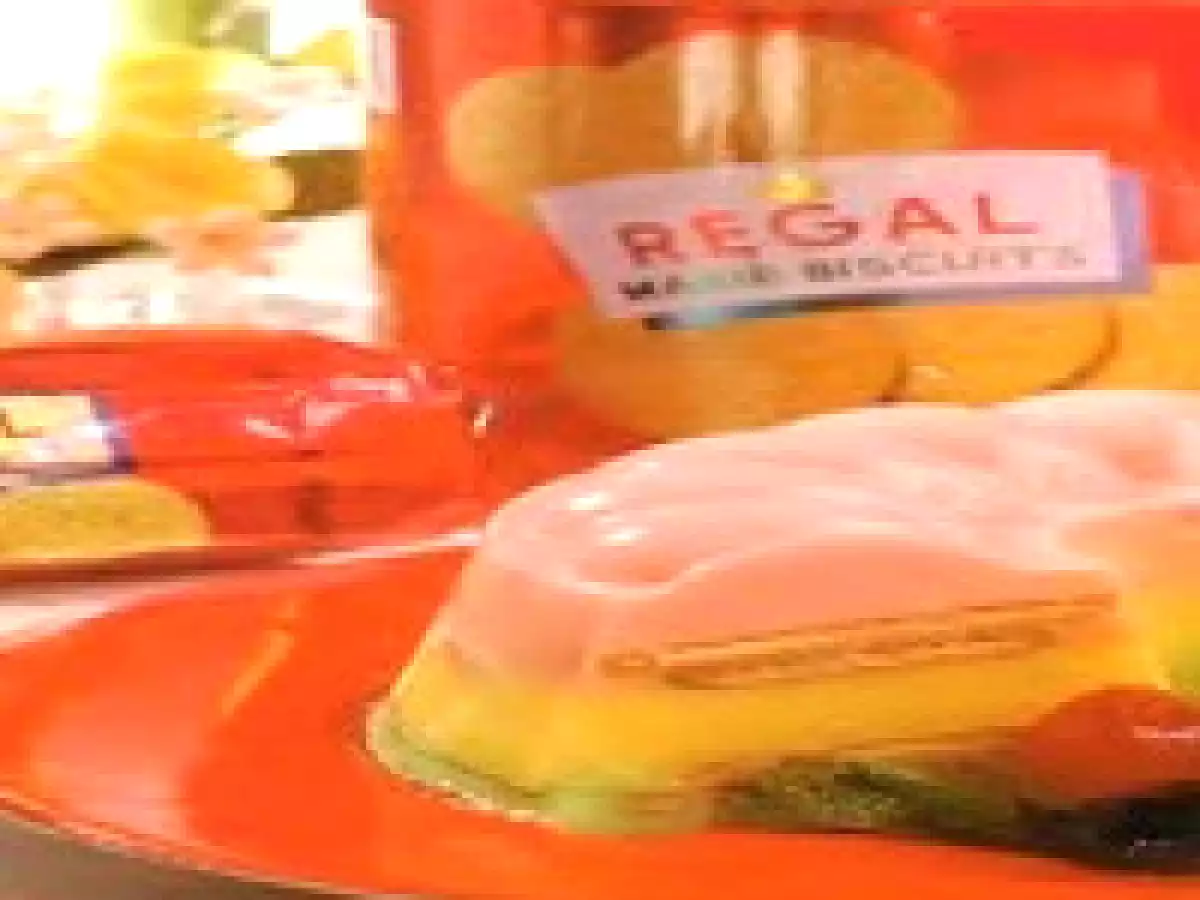 RESEP TRIPLE DECKER MARIE REGAL
