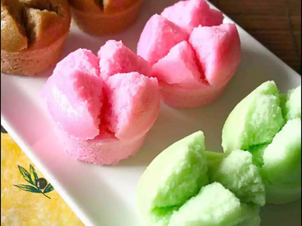 Rice Flour Steamed Cupcake (Kue Mangkok) - photo 2