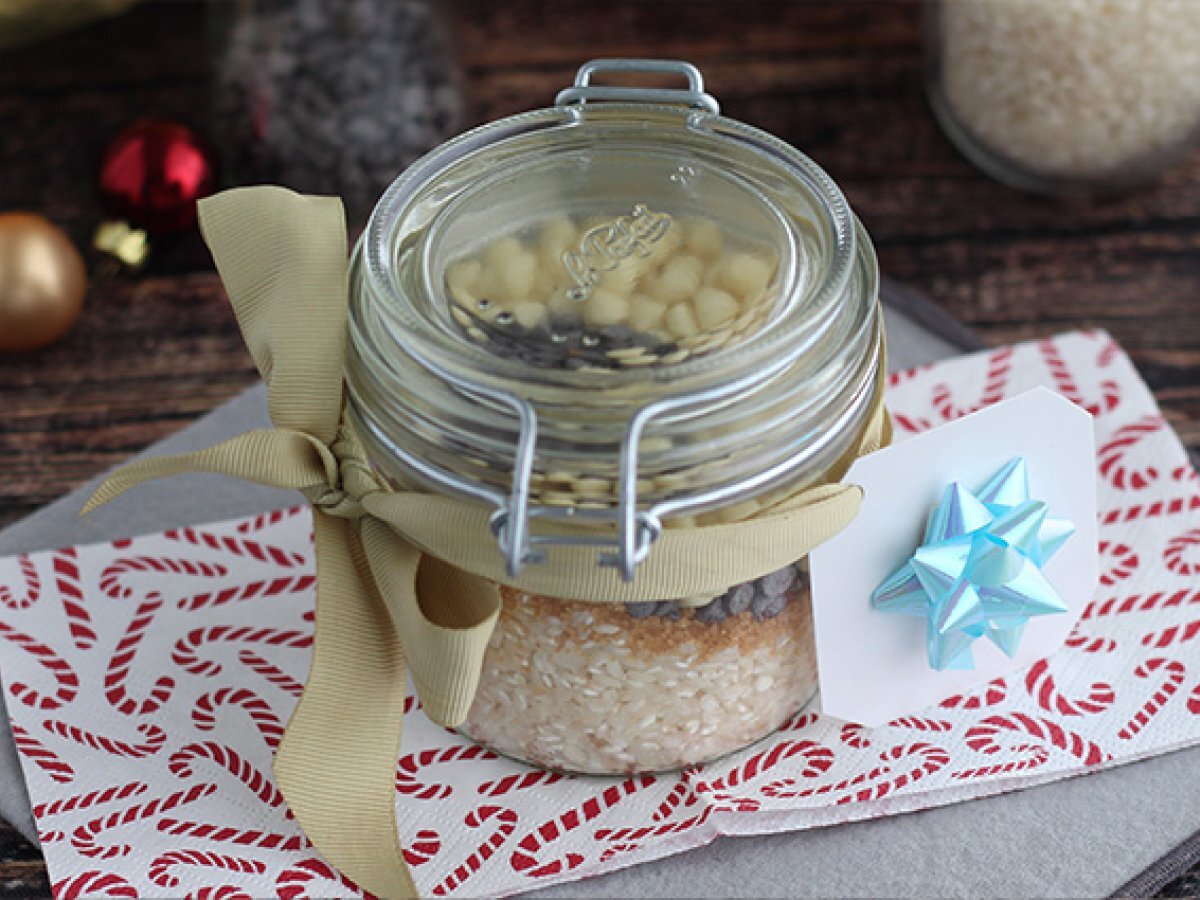 Rice pudding jar with chocolate