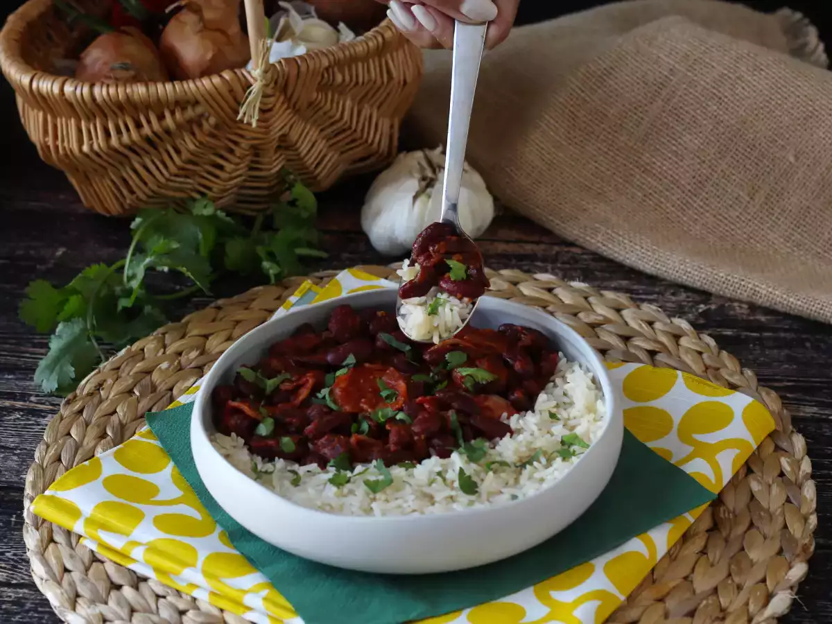 Rice with red beans and smoked bacon: a typical Cuban dish - photo 4
