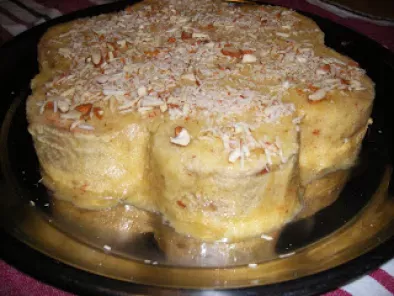 Rich Tea Biscuit Cake witth Almond