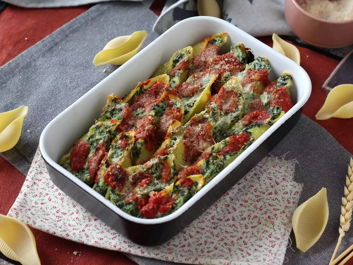 Ricotta and spinach-stuffed conchiglioni: an irresistible vegetarian baked dish - photo 5