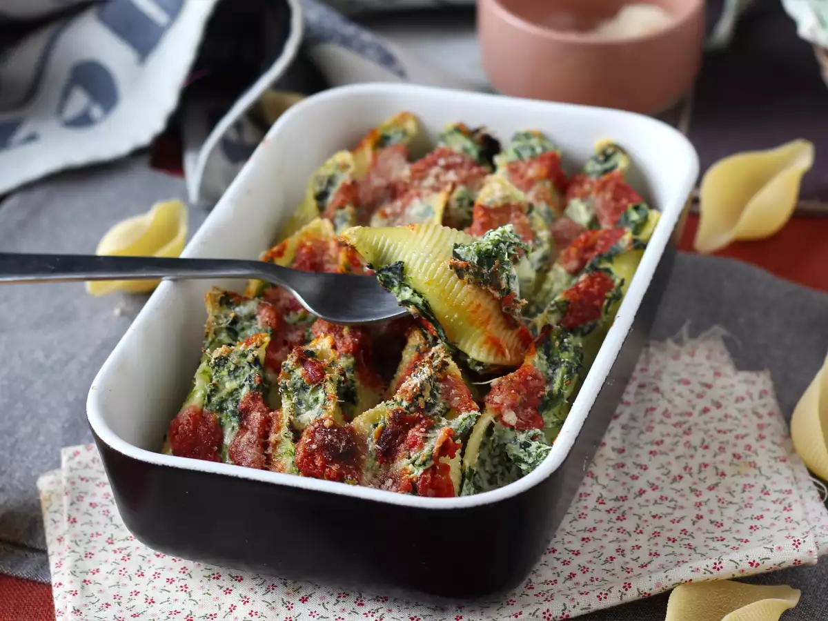 Ricotta and spinach-stuffed conchiglioni: an irresistible vegetarian baked dish - photo 7