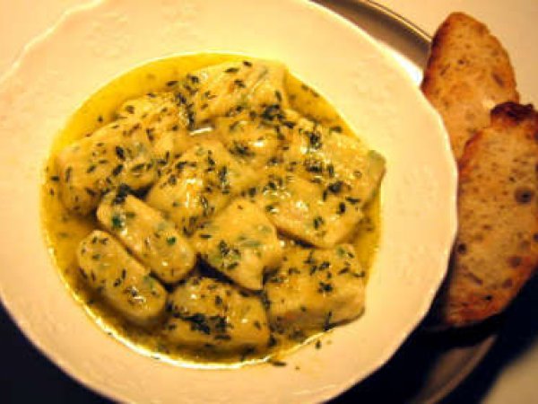 Ricotta gnocchi with lemon and thyme butter