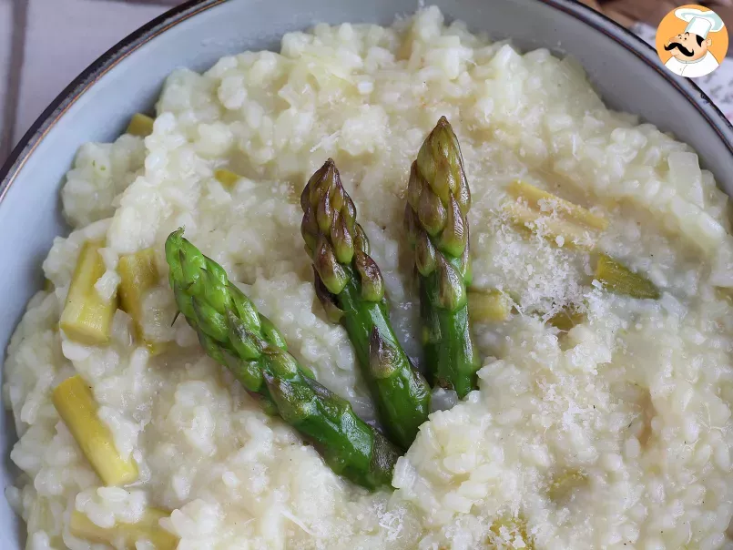 Risotto with green asparagus and parmesan, photo 2