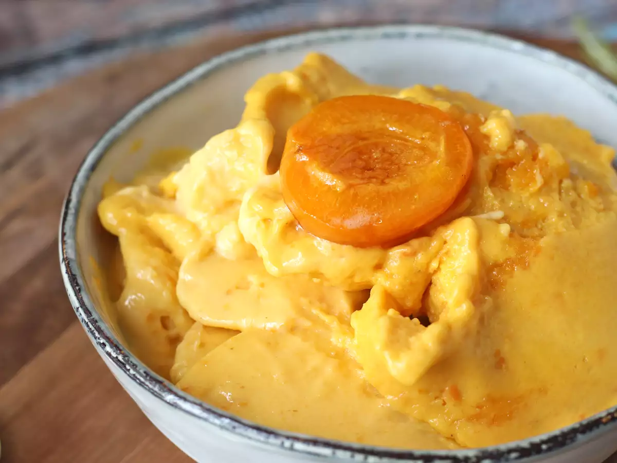 Roasted apricot ice cream made with the Ninja Creami - photo 4