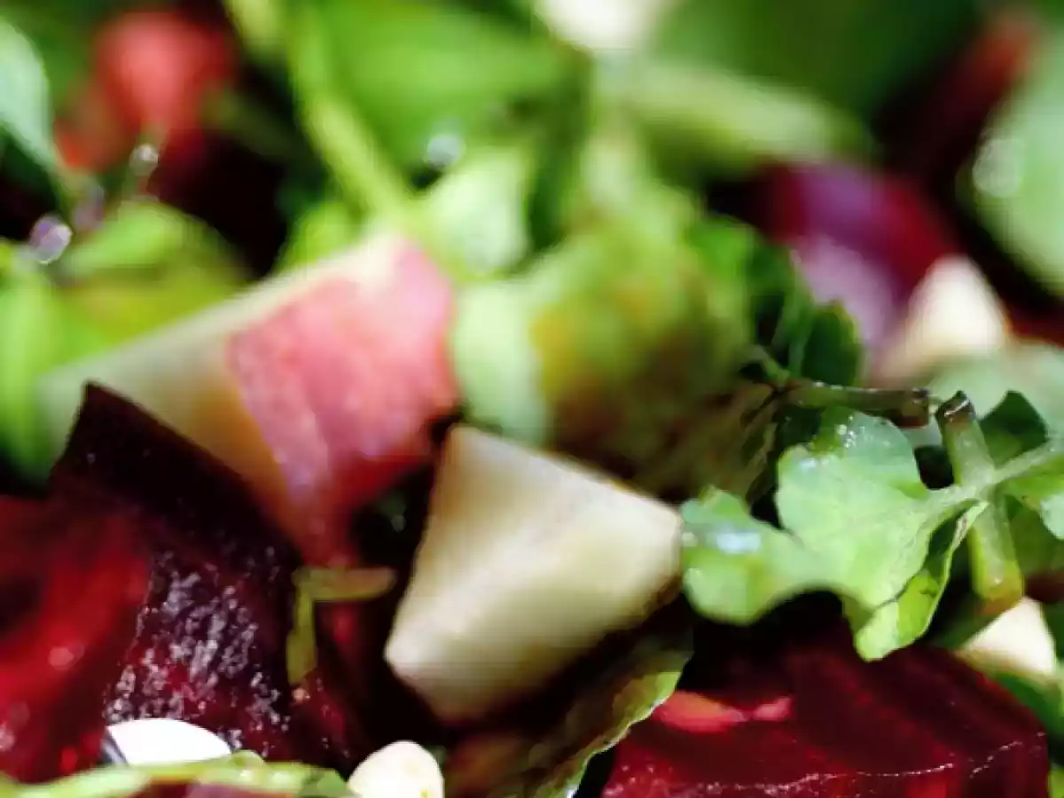 Roasted Beets, Watercress and Apple Salad with Pomegranate Dressing
