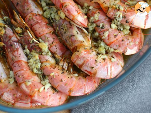 Roasted garlic and herb prawns - photo 2